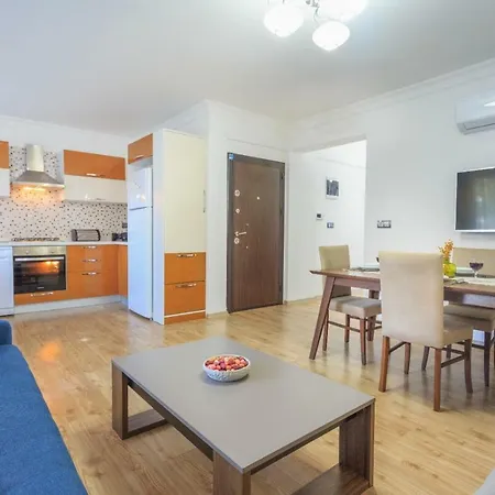 Tala Likya Garden Apartment *